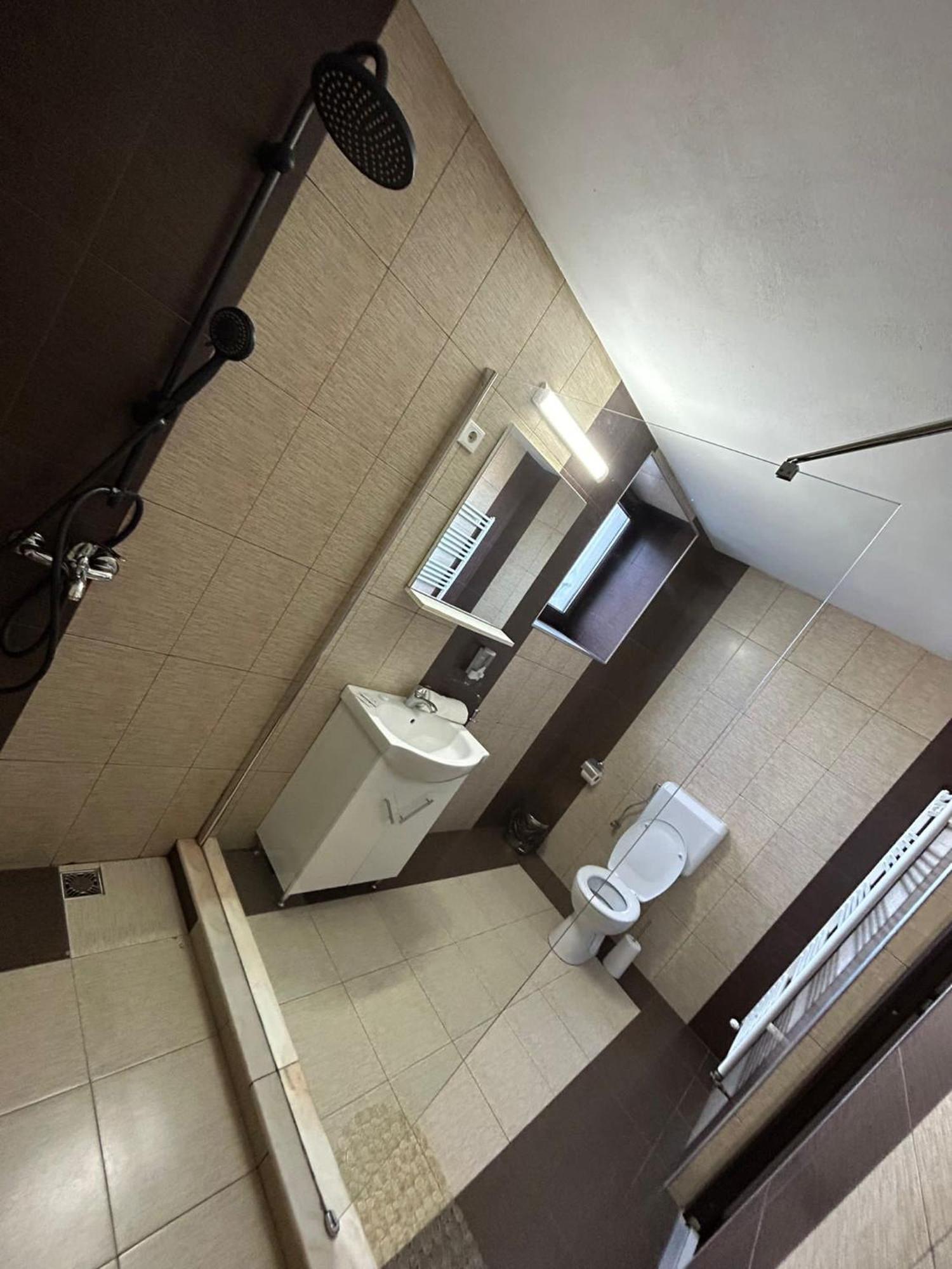 Vila Lion Sebes  Ngoại thất bức ảnh